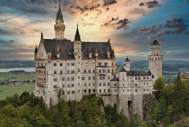 德国求学：慕尼黑大学的介绍及留学优势