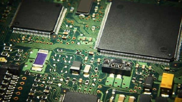 嵌入式如果解决存储中的参数问题