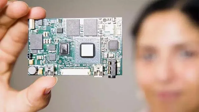 物联网行业的嵌入式工程师要选择什么样的操作系统？