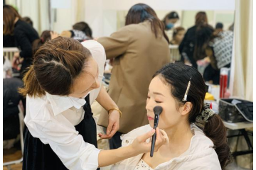 韩国裸妆教程 打造最甜美约会妆容