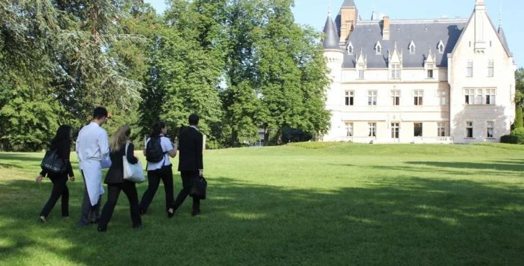 德国大学热门专业毕业难度：文理科竟相差30%