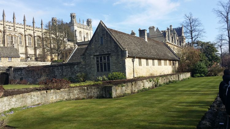 德国留学丨 Wirtchaftingenieurween 经济工程专业申请指南