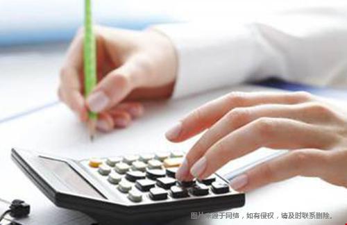 一般去美国留学要花费多少？