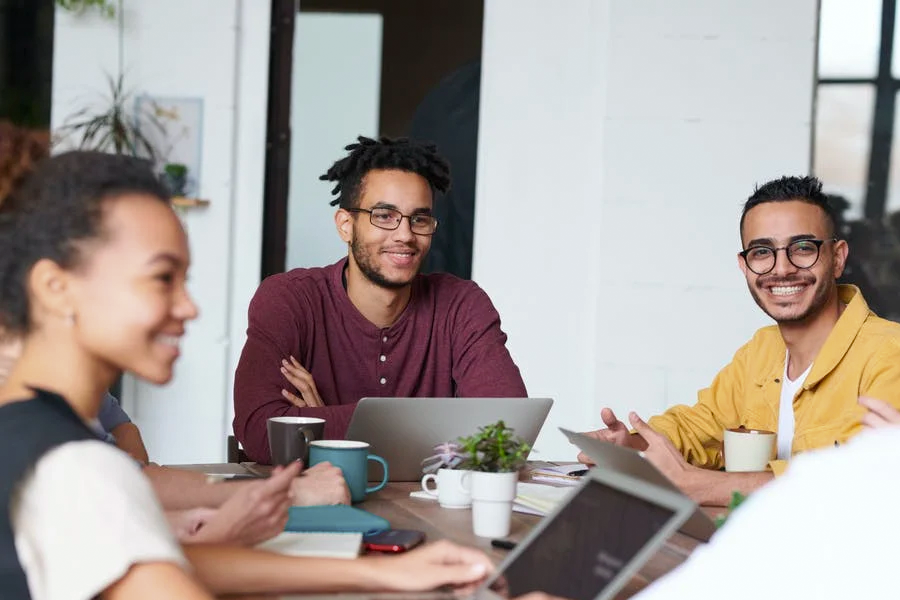 国内哪个美国留学中介机构比较好？