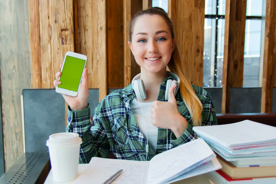 申请本科留学，怎样选择中介机构？
