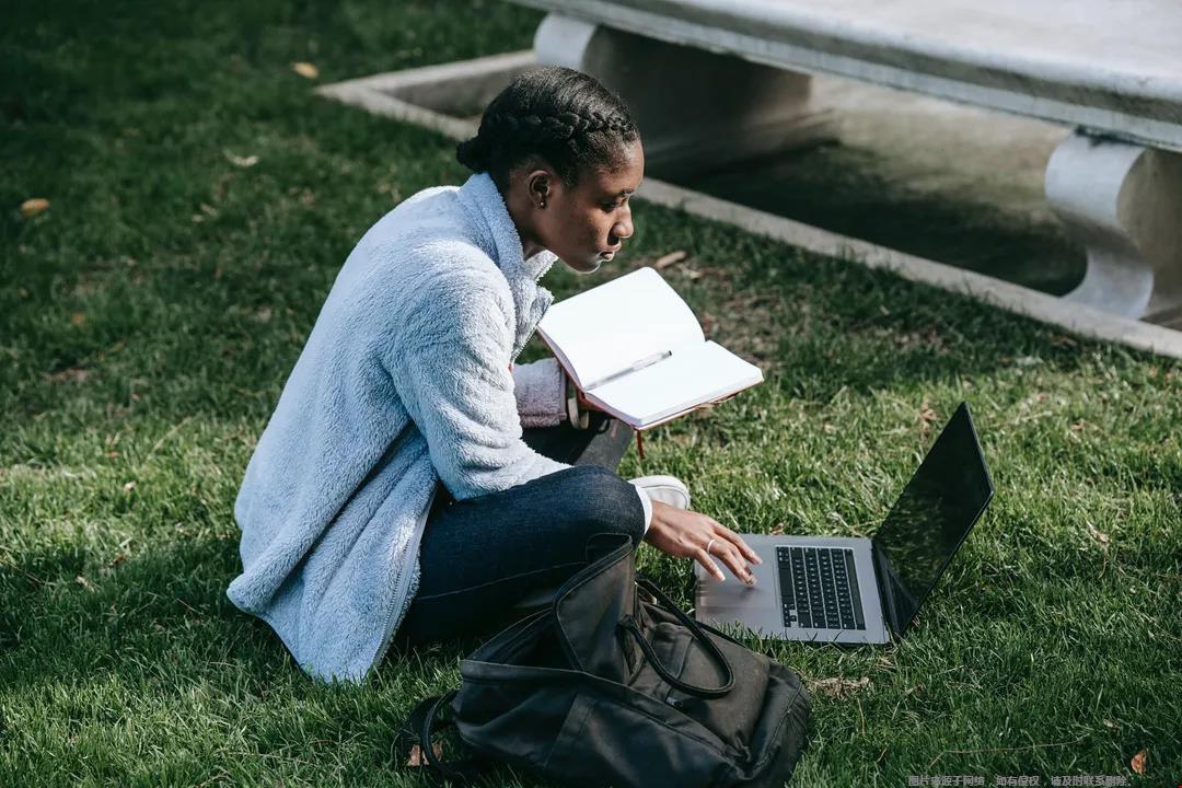 美国留学DIY还是找留学机构