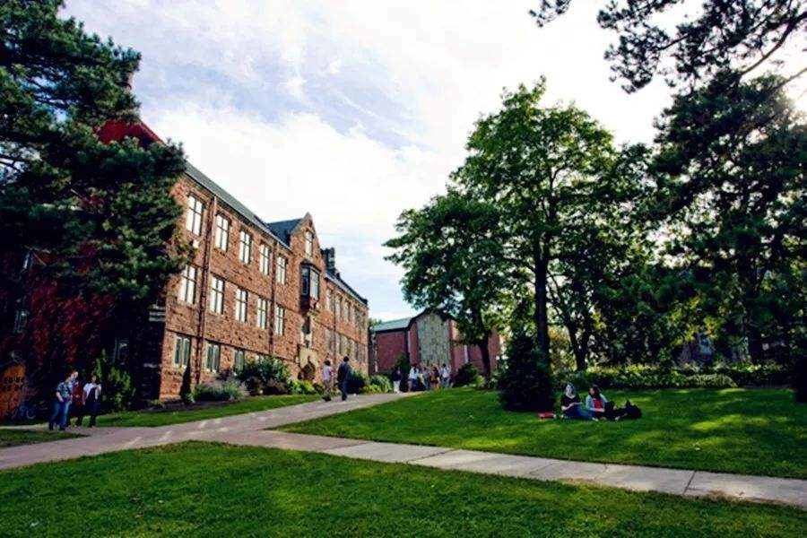 摩尔艺术与设计学院学费奖学金 你瞅瞅还缺啥