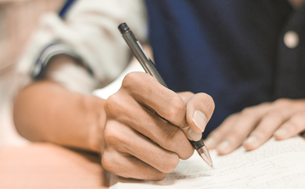 可以办理英国留学申请的中介机构都有哪些？