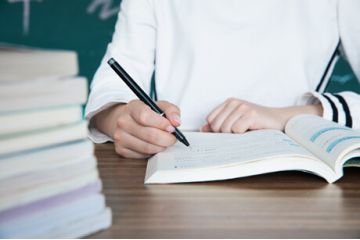 重新定义人生成功:初中学历者报考成人高考的重要性 重新定义人生成功:初中学历者报考成人高考的重要性