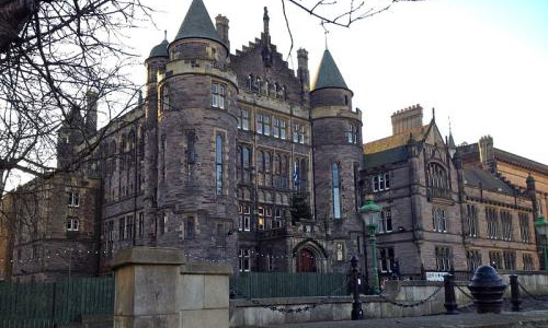 爱丁堡大学艺术学院奖学金有哪些？