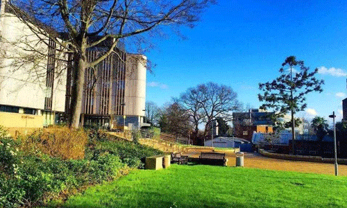 南安普顿大学时尚管理申请要求