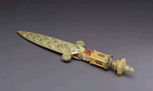 2021年英国珠宝设计留学院校排名