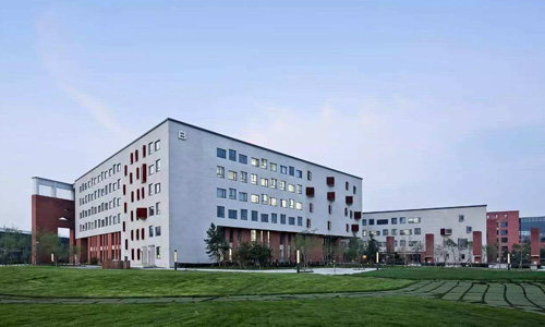 去城西国际大学怎么样？