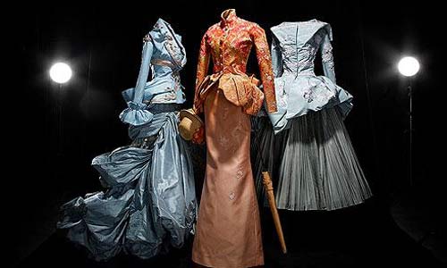 服装设计留学选择英国好还是美国好？