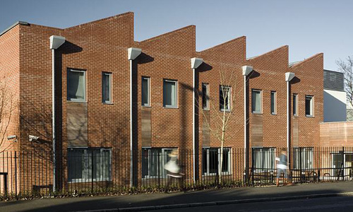 朴次茅斯大学好申请么