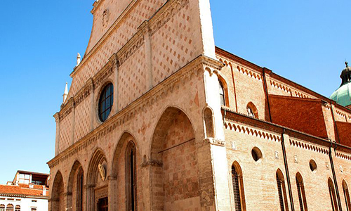 美国加州艺术学院留学费用一年要多少？