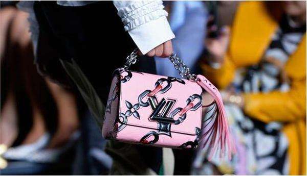 英国奢侈品管理专业怎么样？