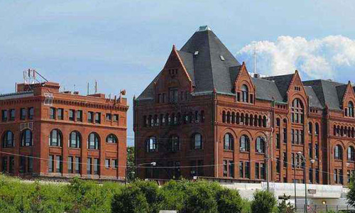 数字媒体艺术留学读研哪个学校好？