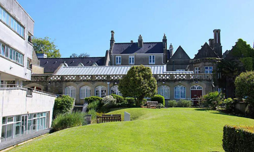 申请英国艺术留学研究生好不好