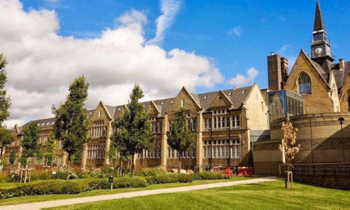 利兹大学研究生留学条件