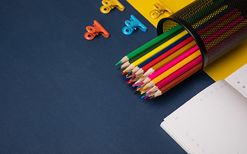 江苏成人高考要交多少学费？