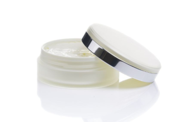 巧妙利用BB霜,做最清新的自然美女