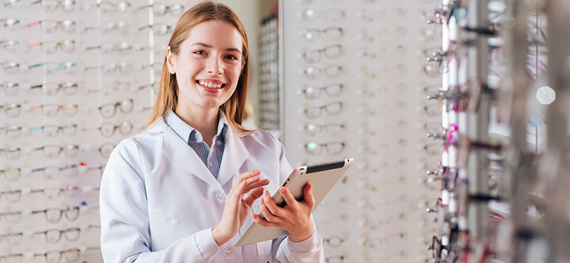 好价钱还是多好？选择验光师配镜师培训费用的思考！